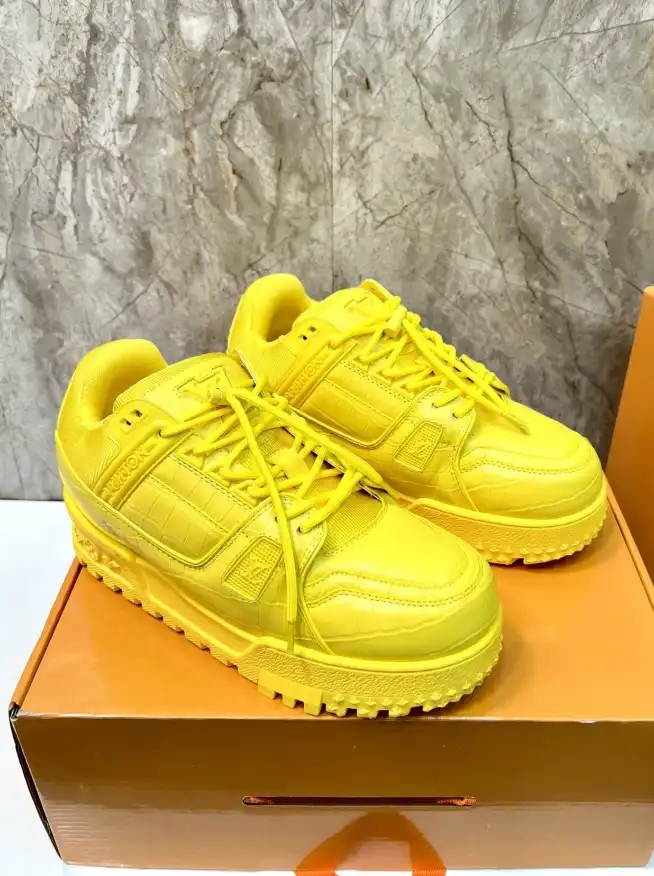 hype Louis Vuitton Sneakers