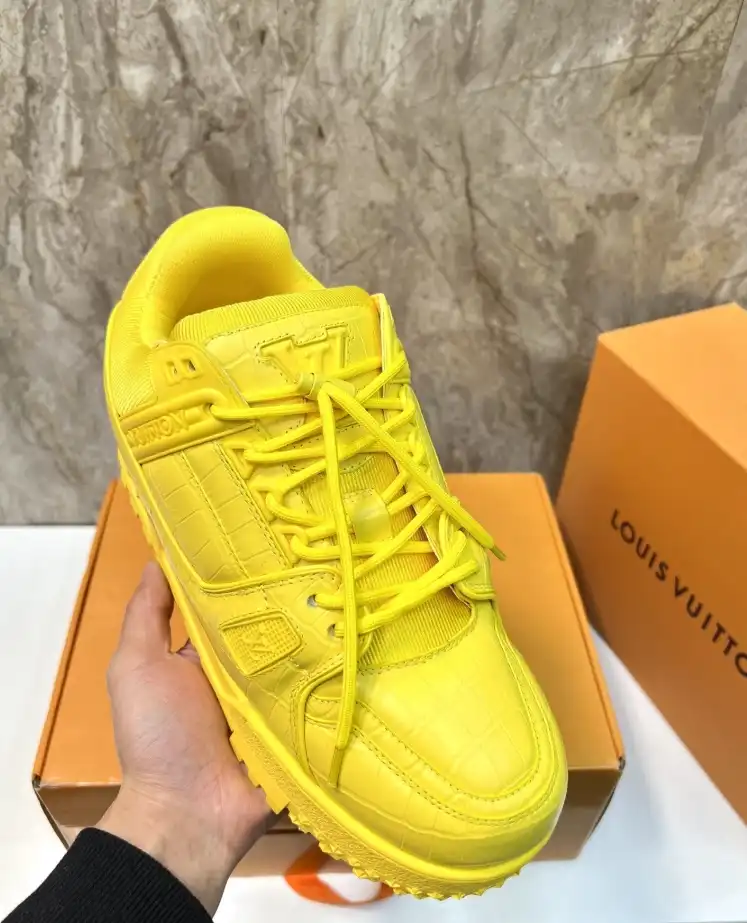 hype Louis Vuitton Sneakers