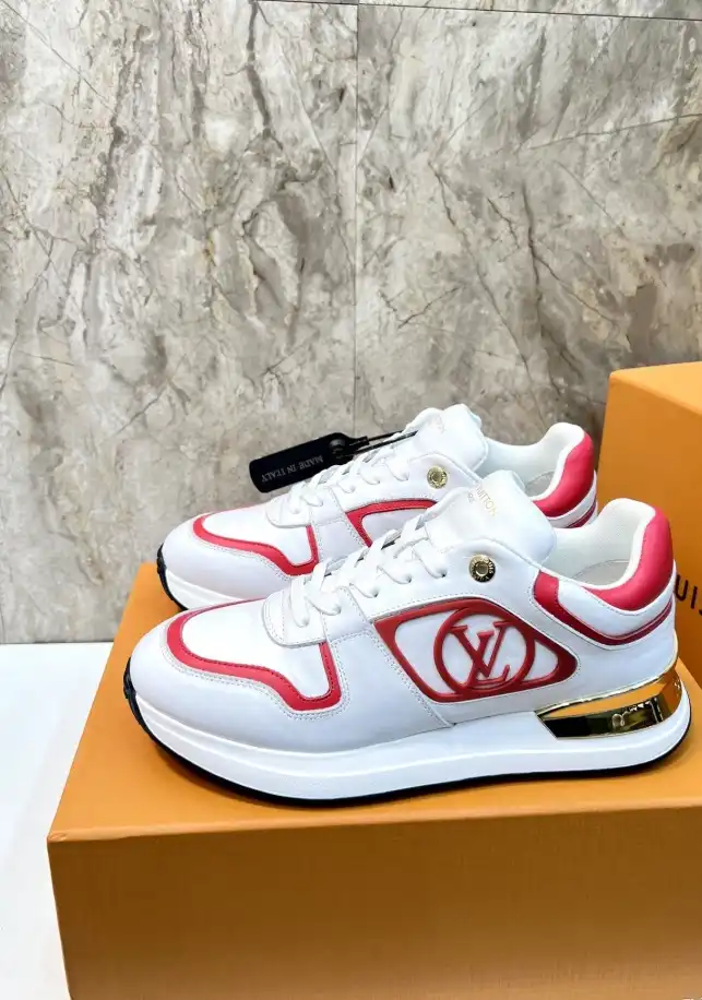 hype Louis Vuitton Sneakers