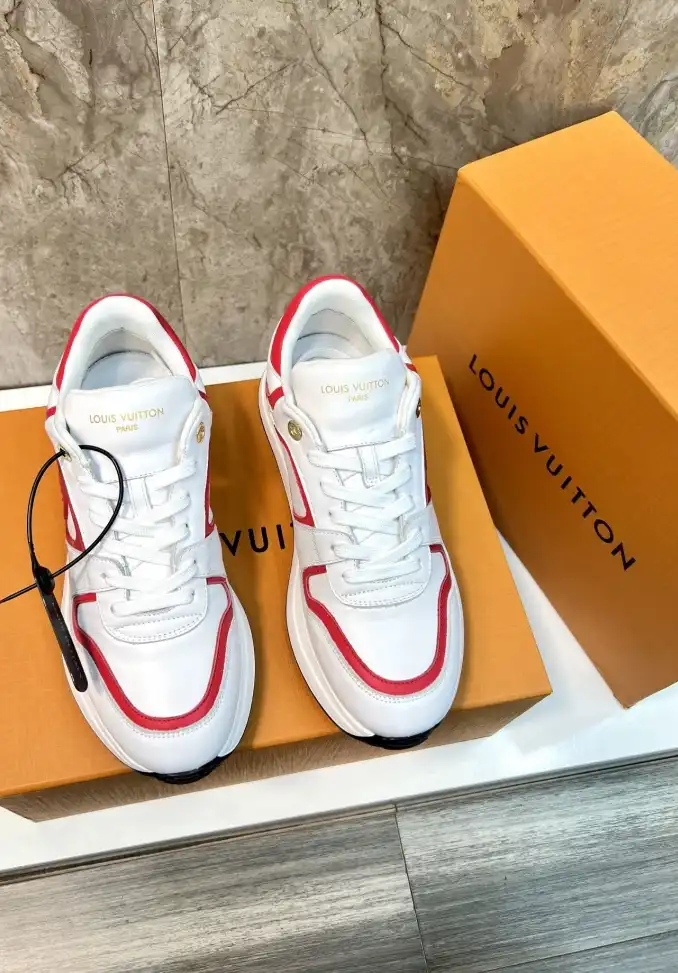 hype Louis Vuitton Sneakers