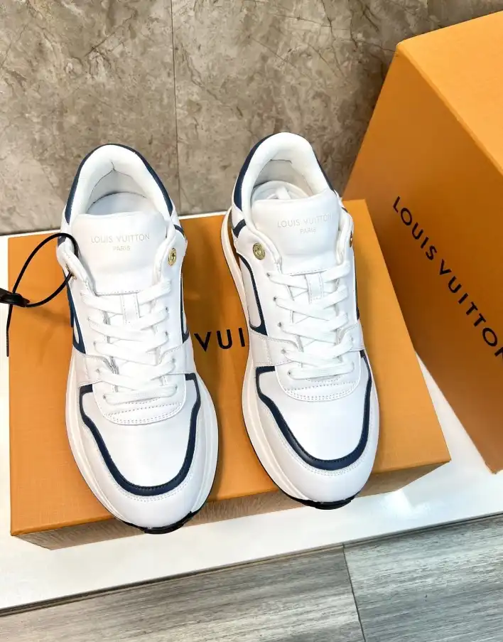 hype Louis Vuitton Sneakers