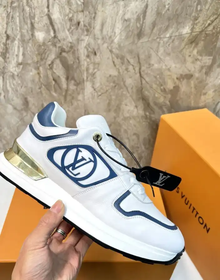 hype Louis Vuitton Sneakers