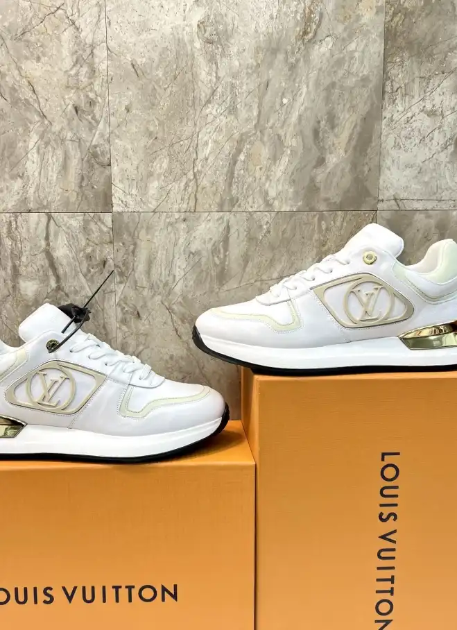 hype Louis Vuitton Sneakers