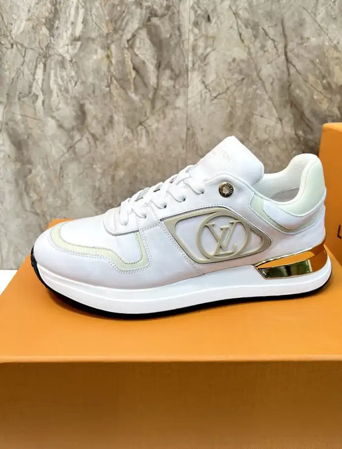 hype Louis Vuitton Sneakers