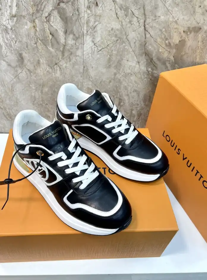 hype Louis Vuitton Sneakers