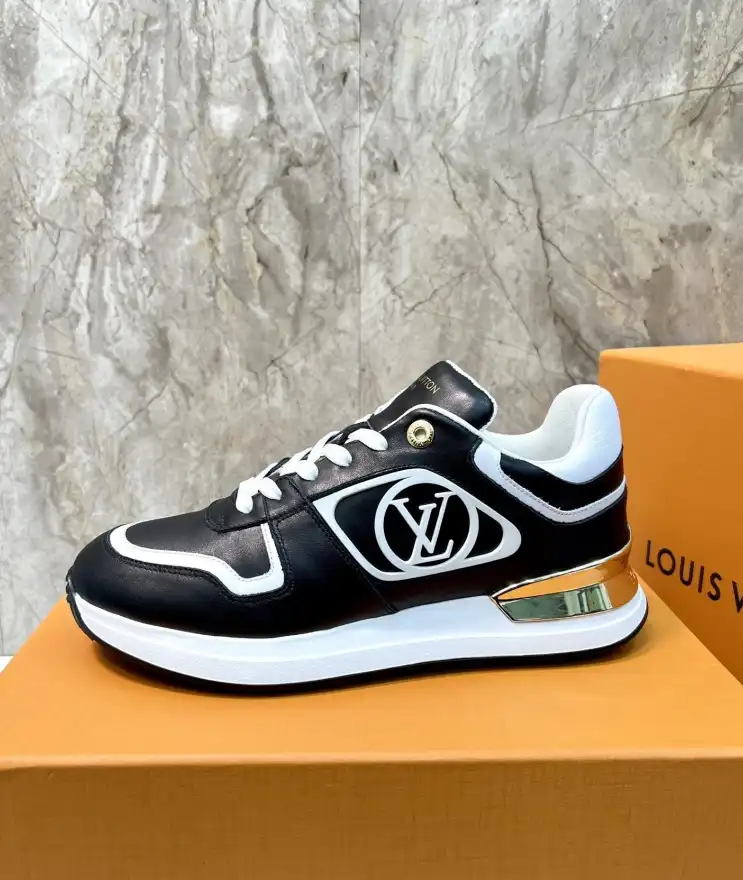 hype Louis Vuitton Sneakers