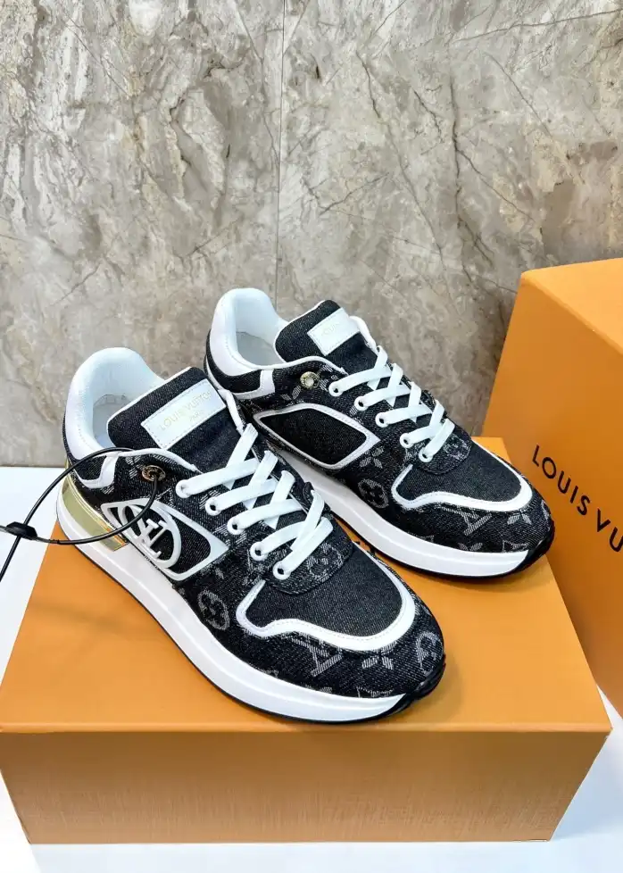 hype Louis Vuitton Sneakers