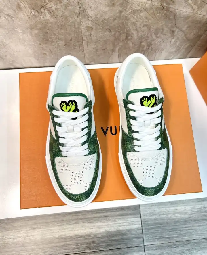 hype Louis Vuitton Sneakers