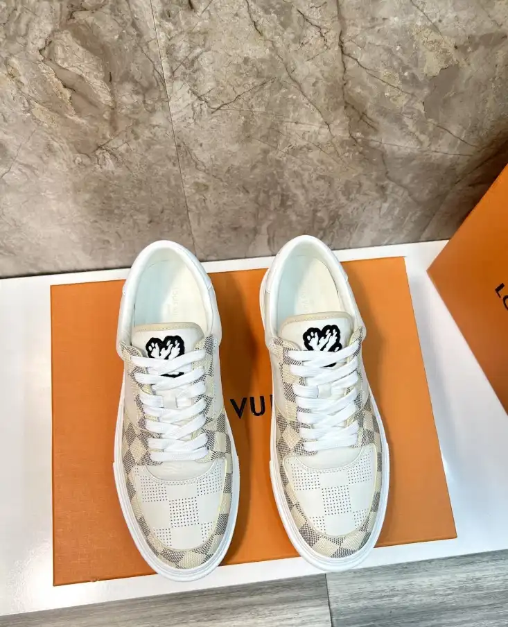 hype Louis Vuitton Sneakers