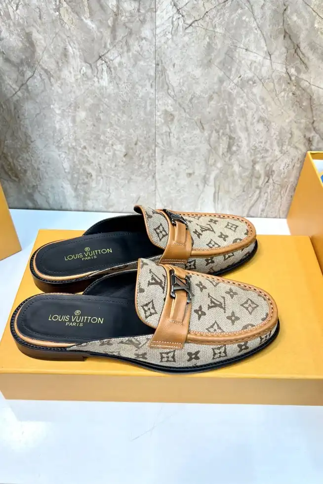 hype LV Slippers