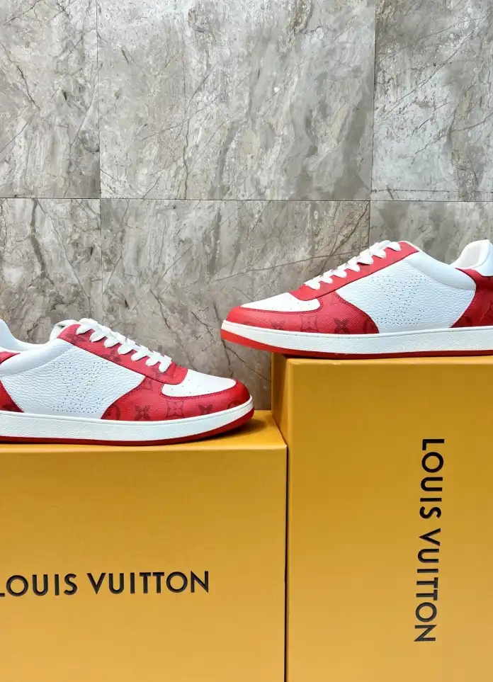 hype Louis Vuitton Sneakers