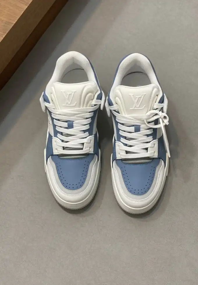 hype Louis Vuitton Sneakers