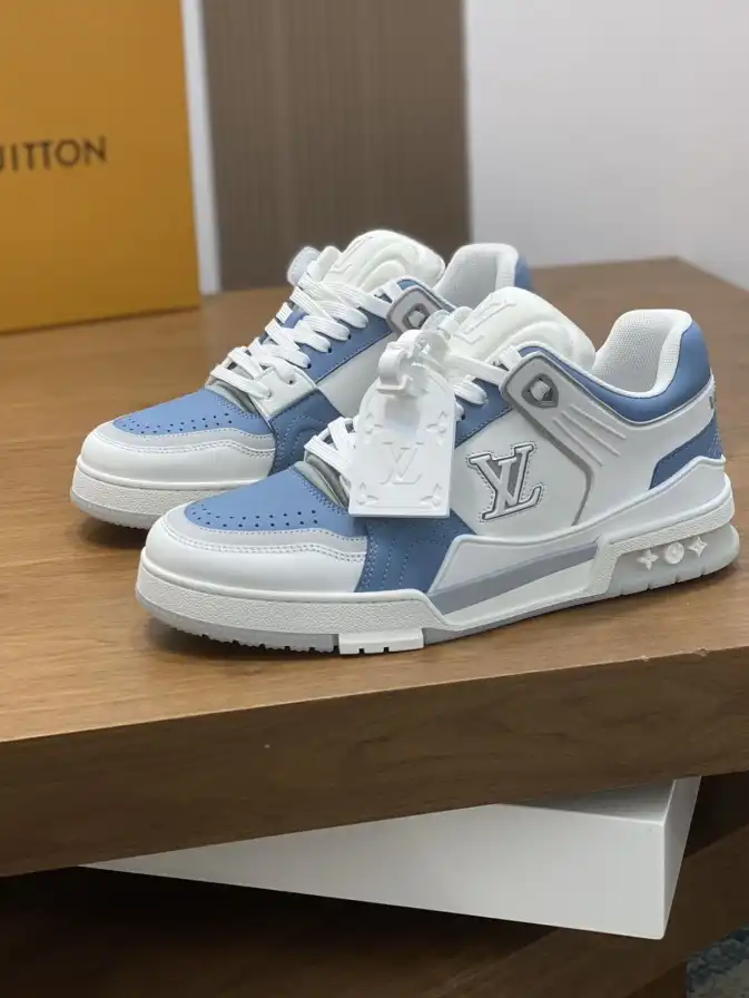 hype Louis Vuitton Sneakers