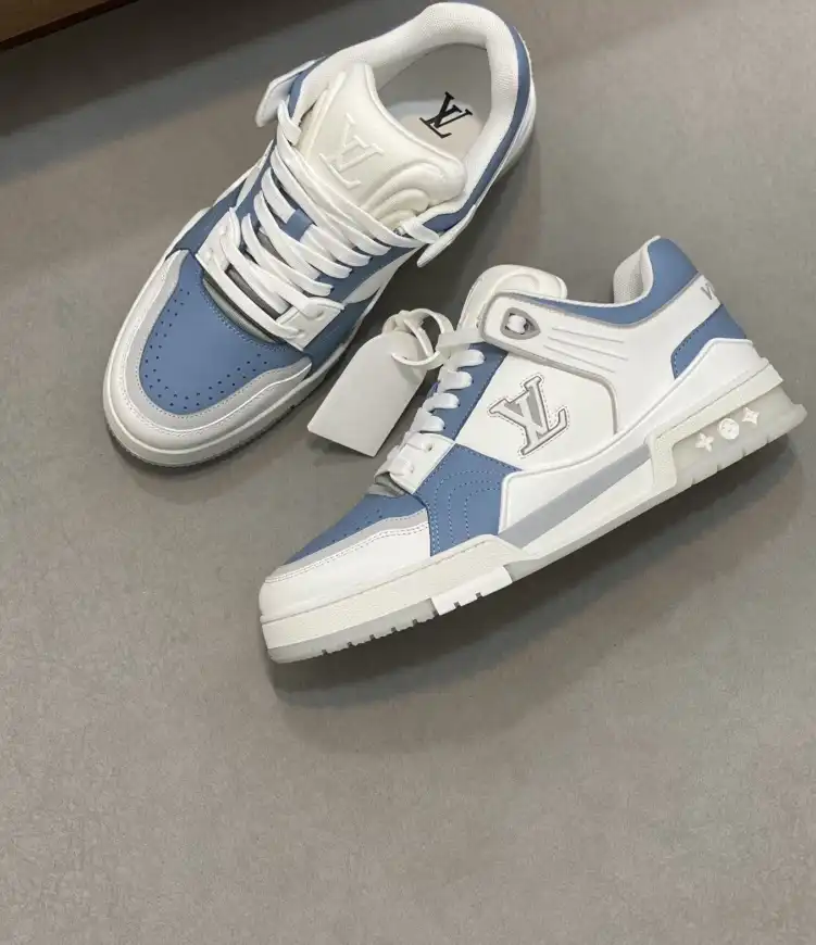 hype Louis Vuitton Sneakers