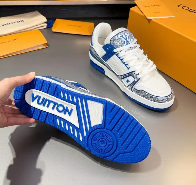 hype Louis Vuitton Sneakers