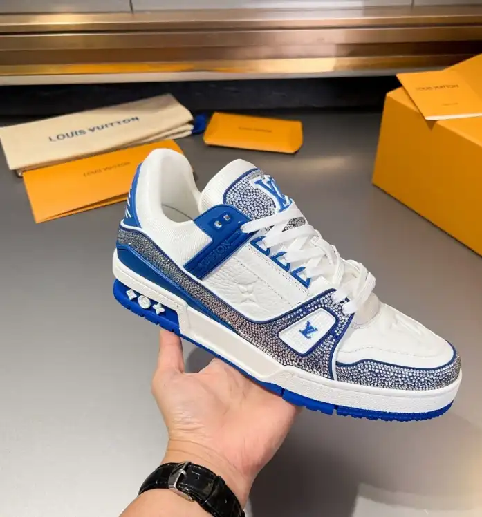 hype Louis Vuitton Sneakers