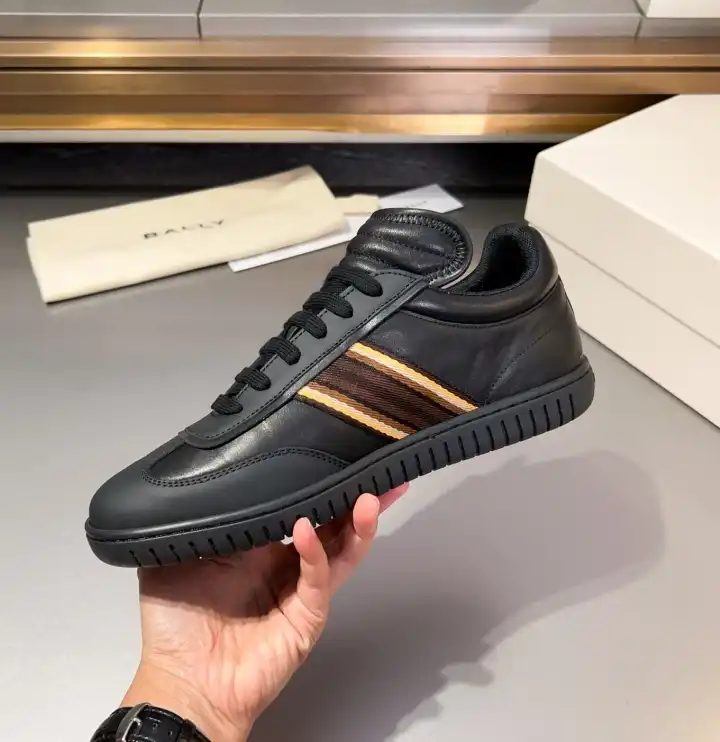 hype Burberry Sneakers