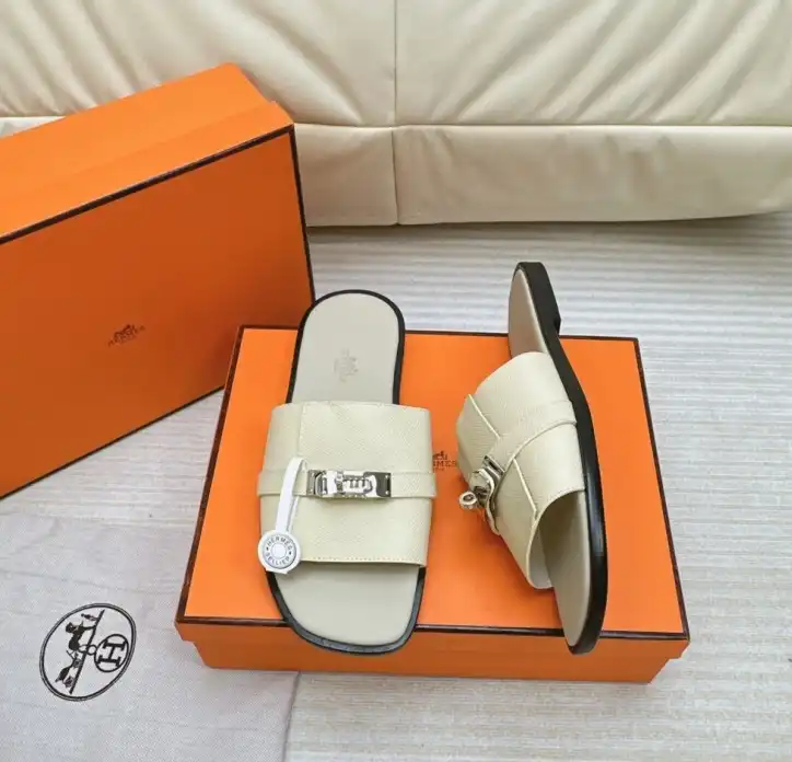 hype Hermes Slippers