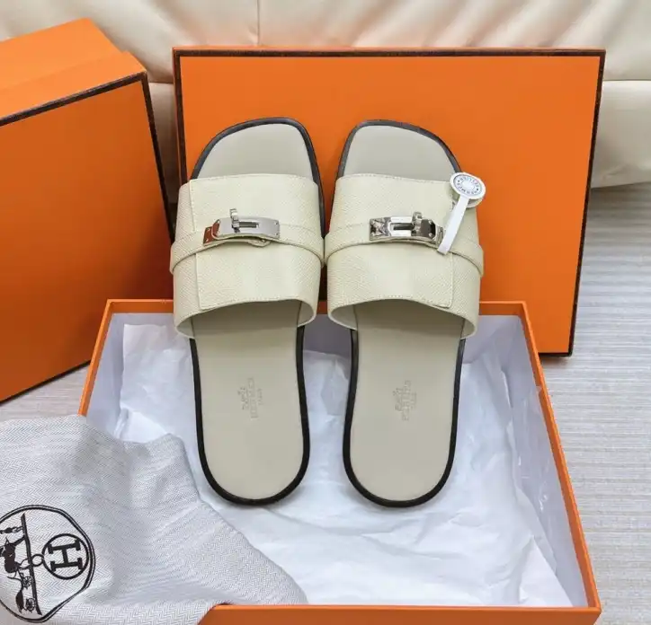 hype Hermes Slippers