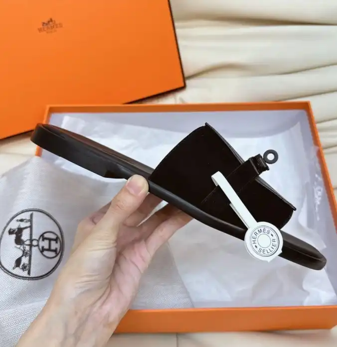 hype Hermes Slippers