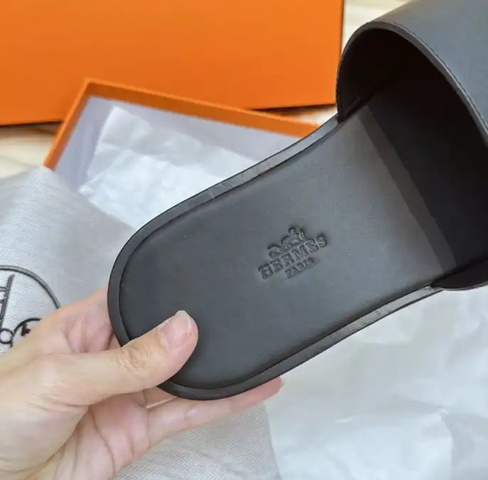 hype Hermes Slippers