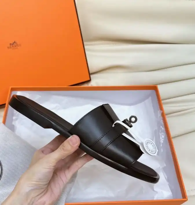 hype Hermes Slippers