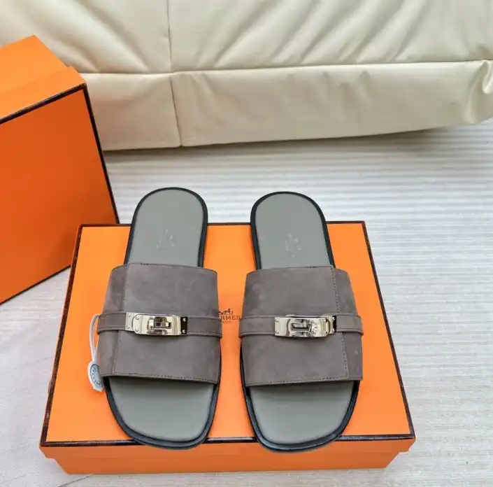 hype Hermes Slippers