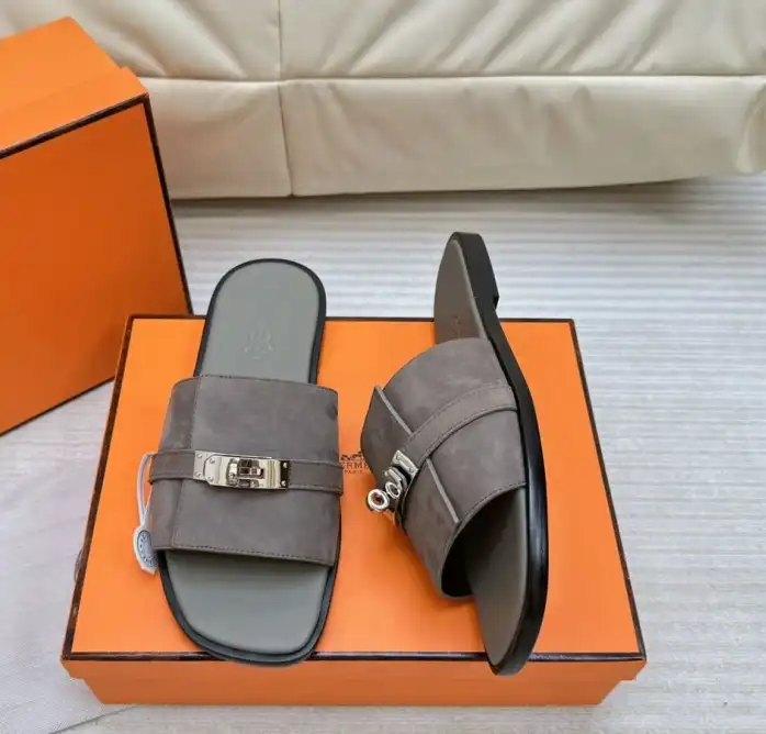 hype Hermes Slippers