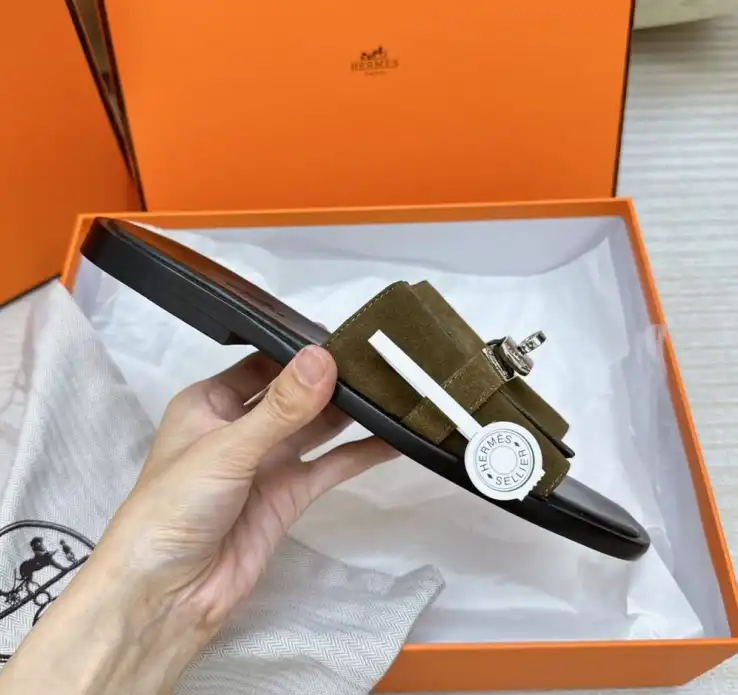 hype Hermes Slippers