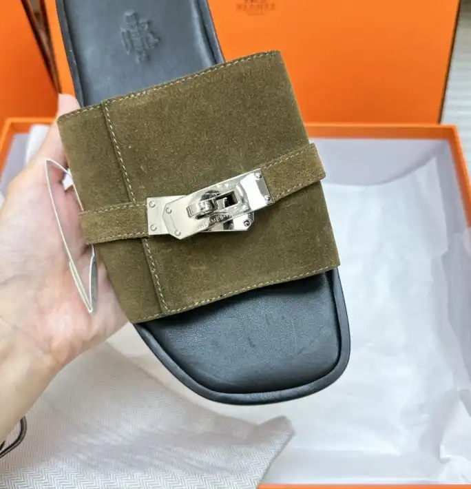 hype Hermes Slippers