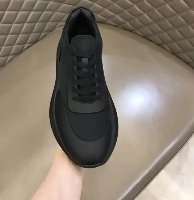 hype Hermes Sneakers