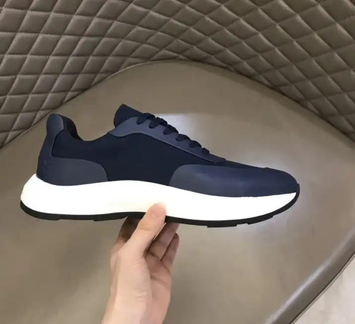 hype Hermes Sneakers