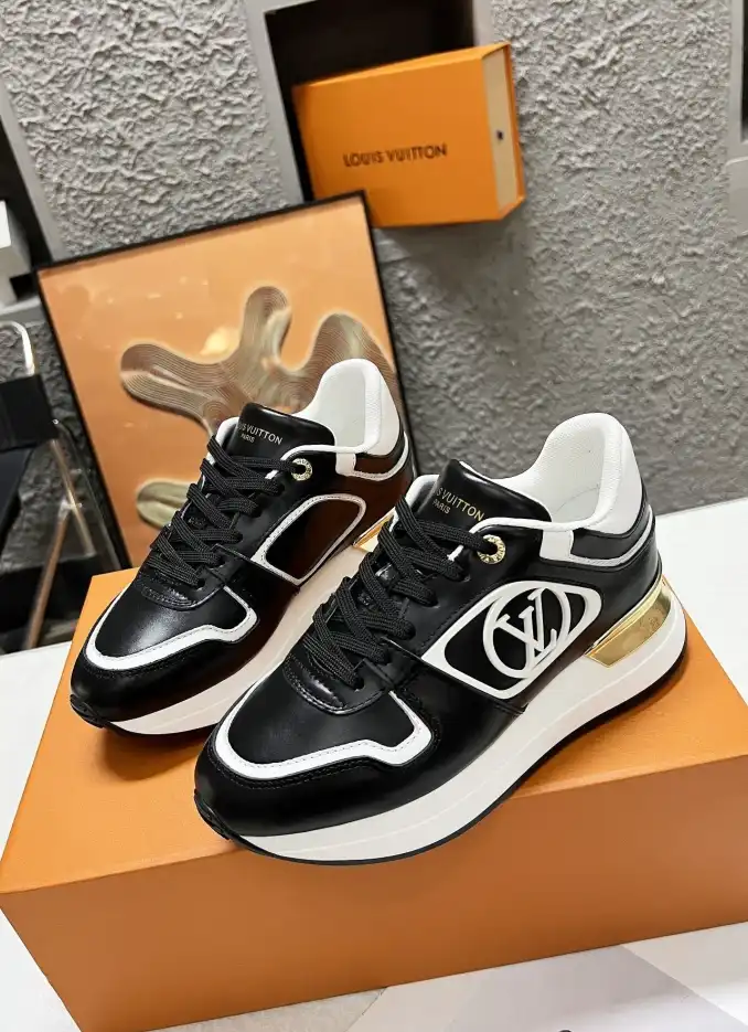 hype Louis Vuitton Sneakers