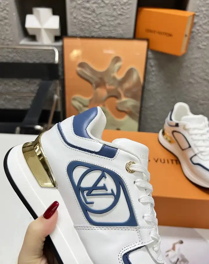 hype Louis Vuitton Sneakers