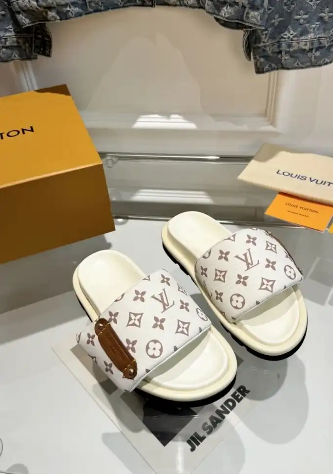 hype LV Slippers