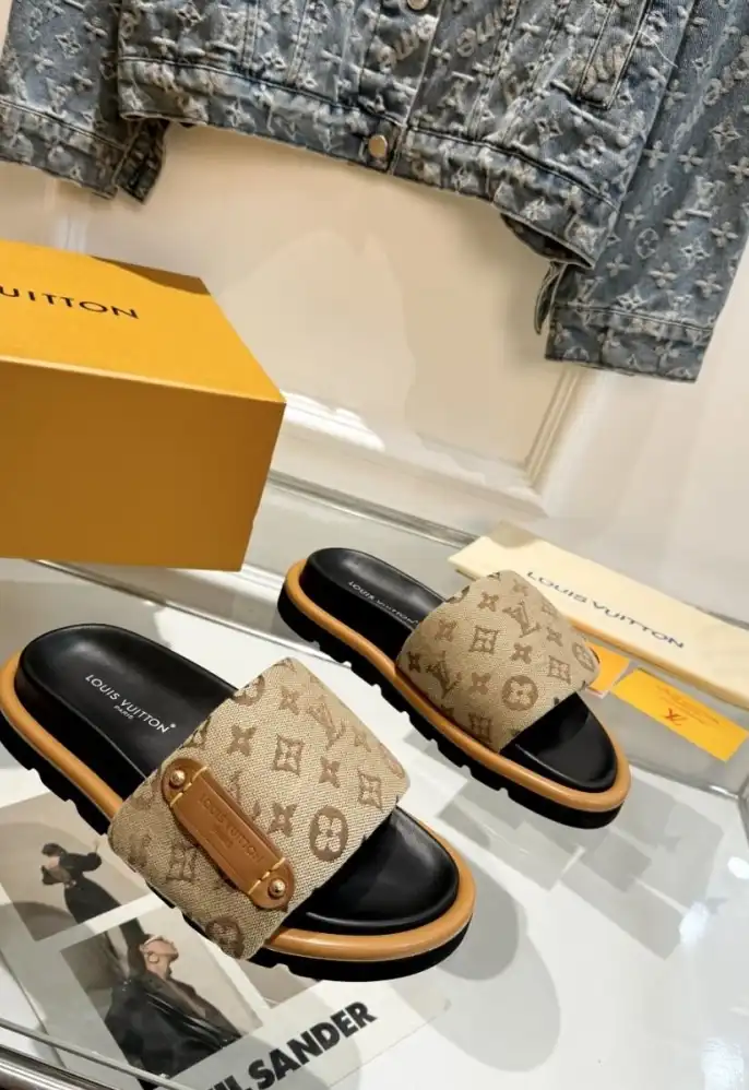 hype LV Slippers