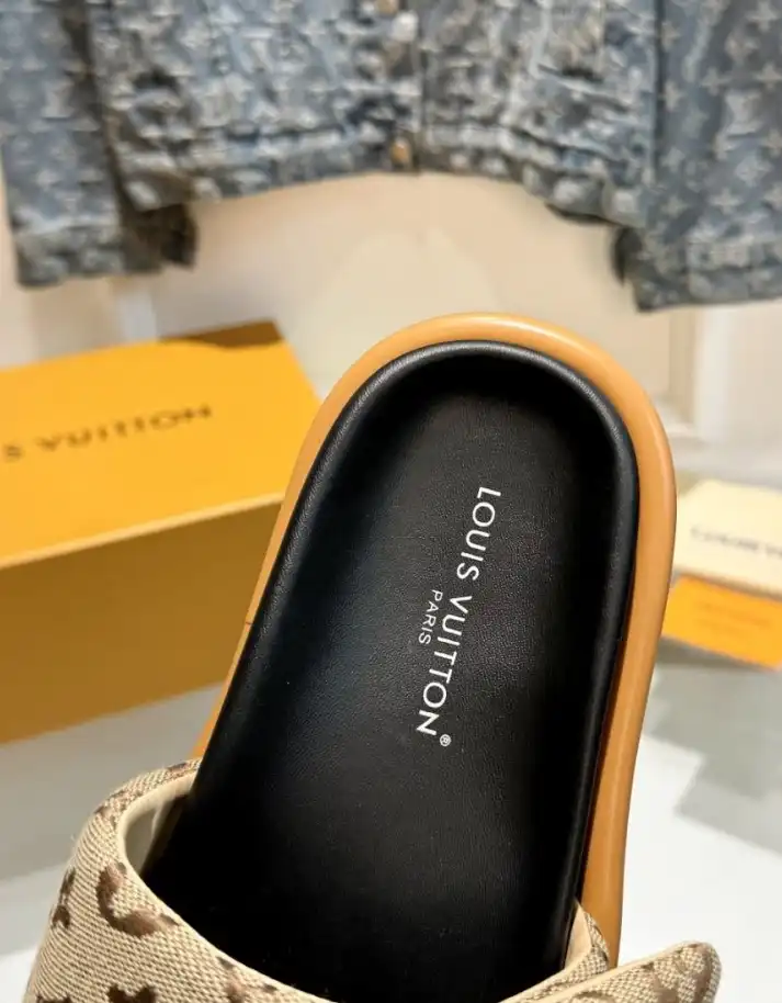 hype LV Slippers