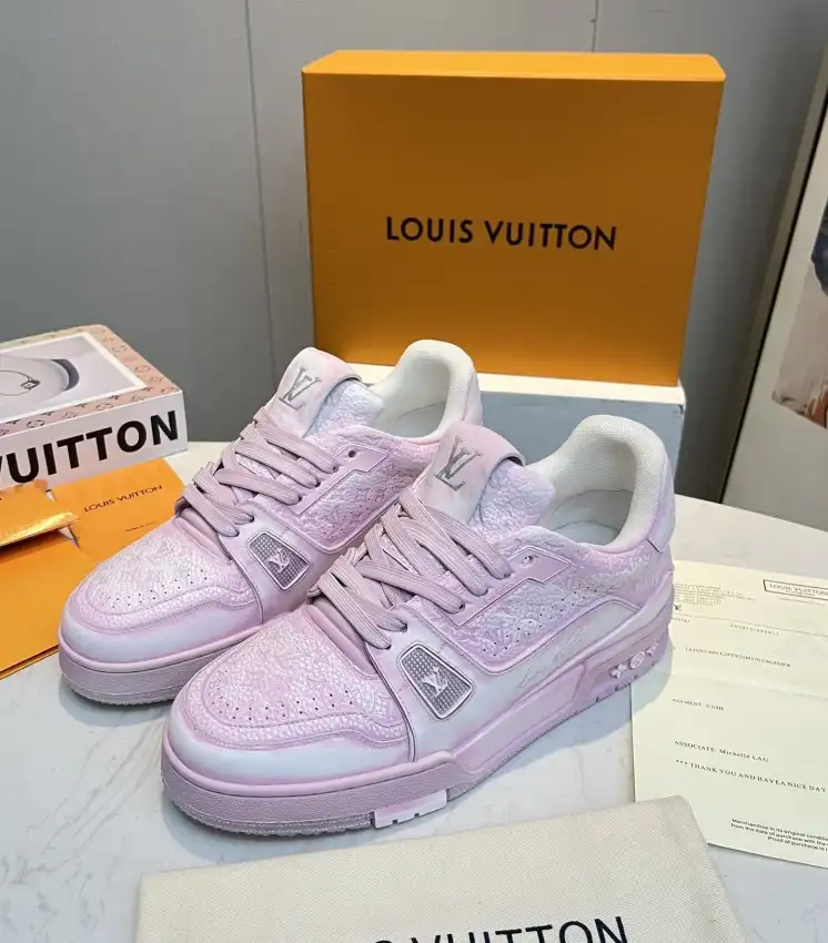 hype Louis Vuitton Sneakers