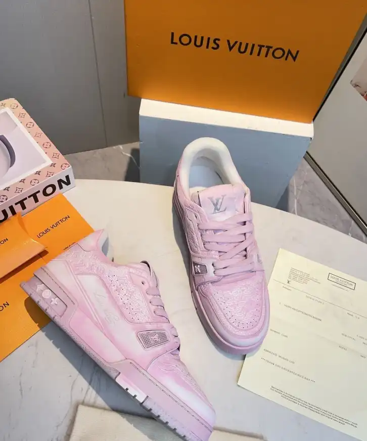 hype Louis Vuitton Sneakers