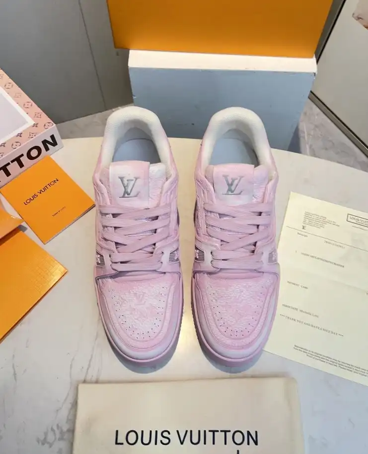 hype Louis Vuitton Sneakers