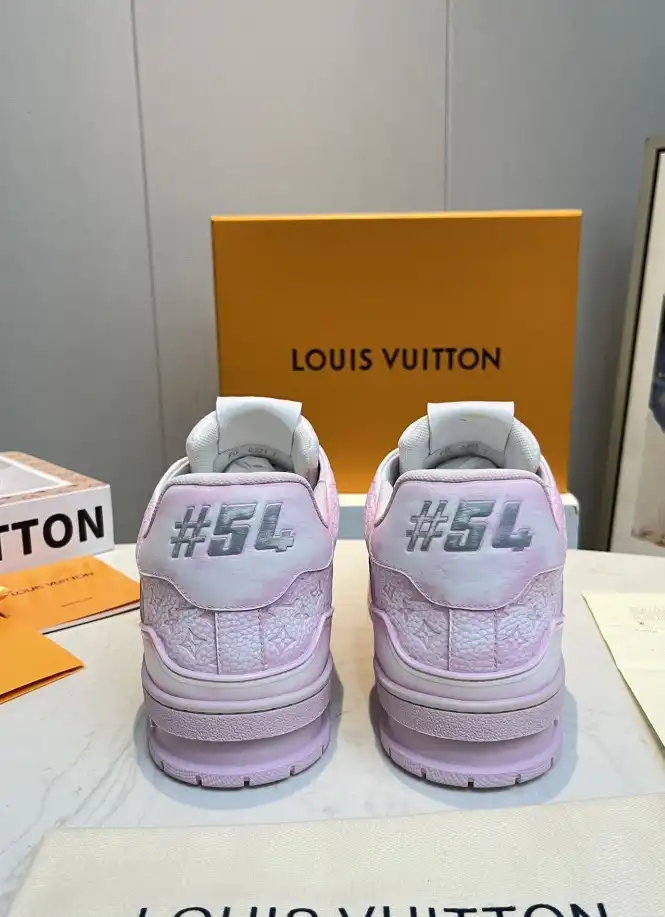 hype Louis Vuitton Sneakers