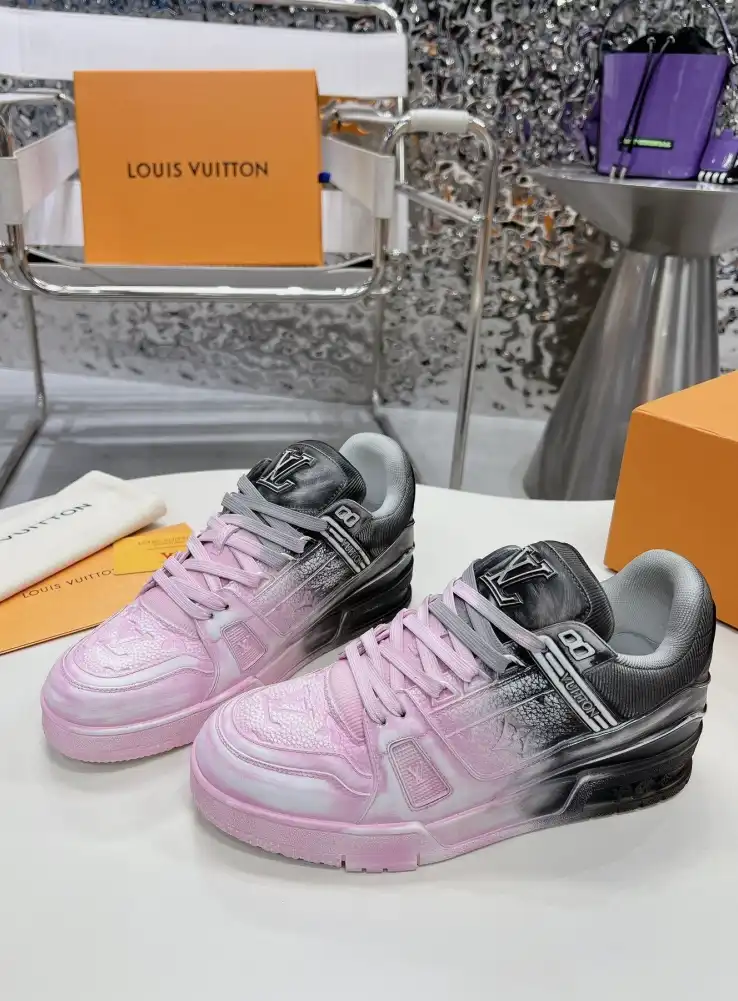 hype Louis Vuitton Sneakers