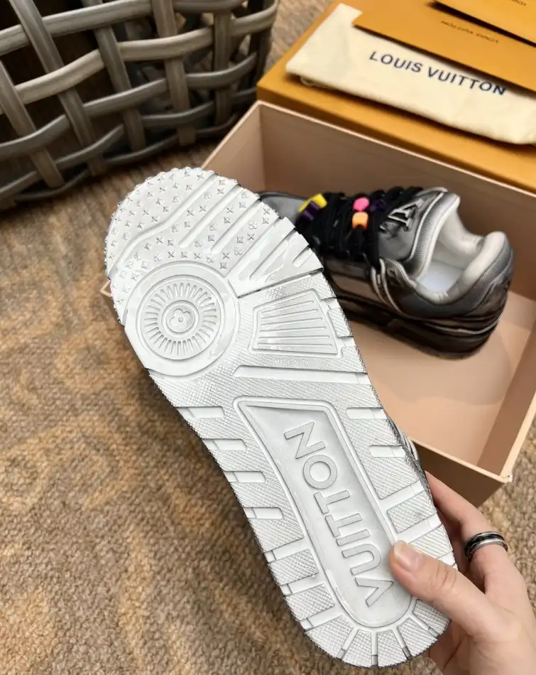 hype Louis Vuitton Sneakers