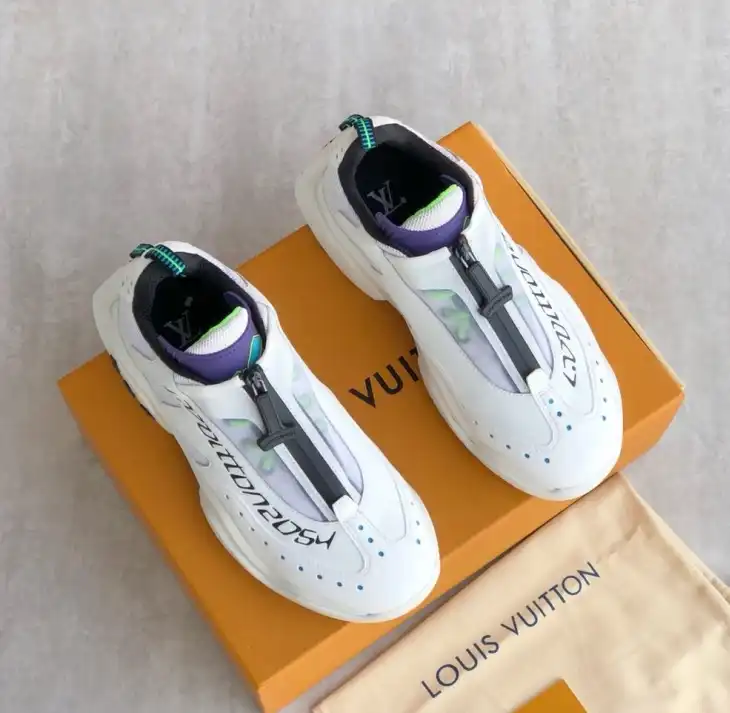 hype Louis Vuitton Sneakers