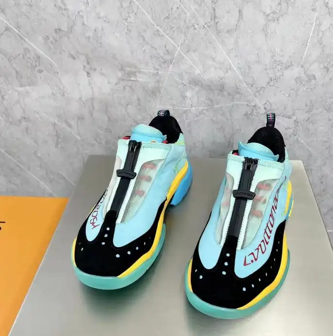 hype Louis Vuitton Sneakers