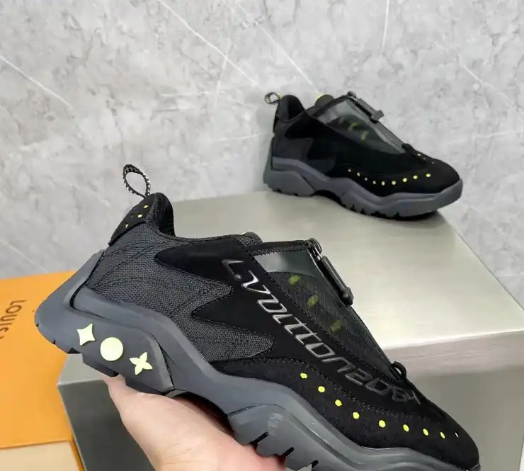 hype Louis Vuitton Sneakers