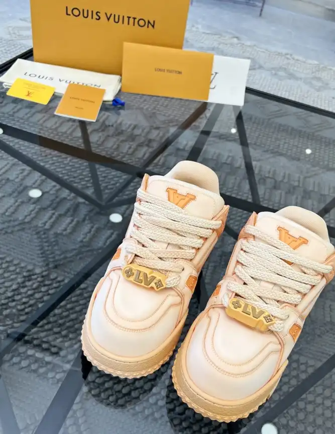 hype Louis Vuitton Sneakers