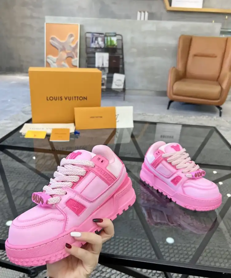 hype Louis Vuitton Sneakers