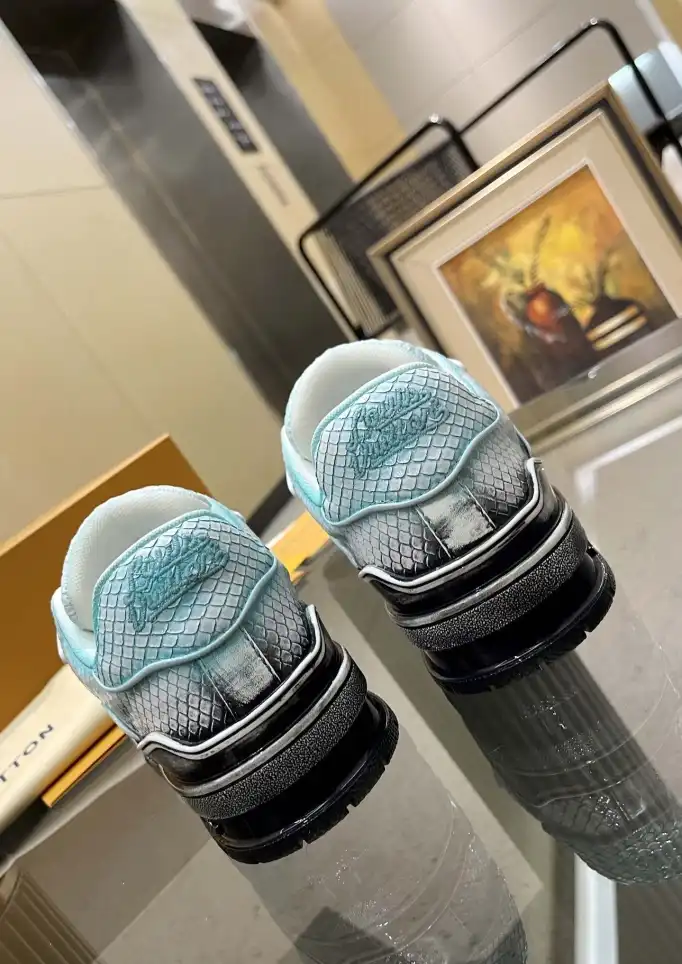 hype Louis Vuitton Sneakers