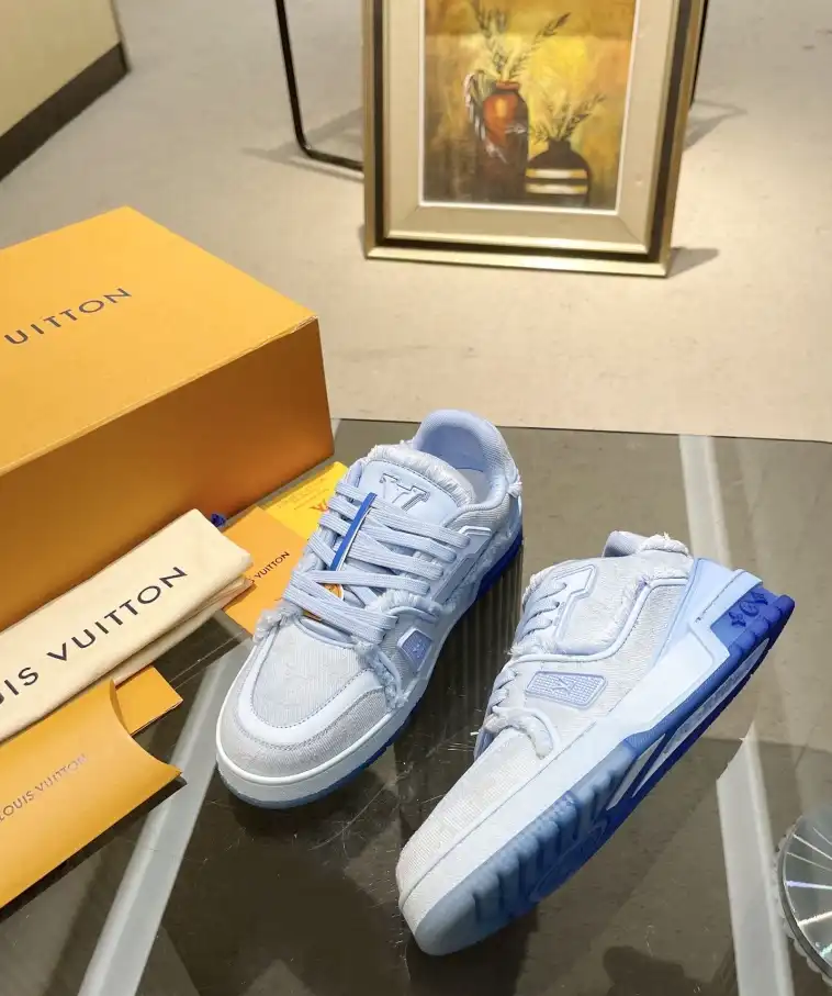 hype Louis Vuitton Sneakers